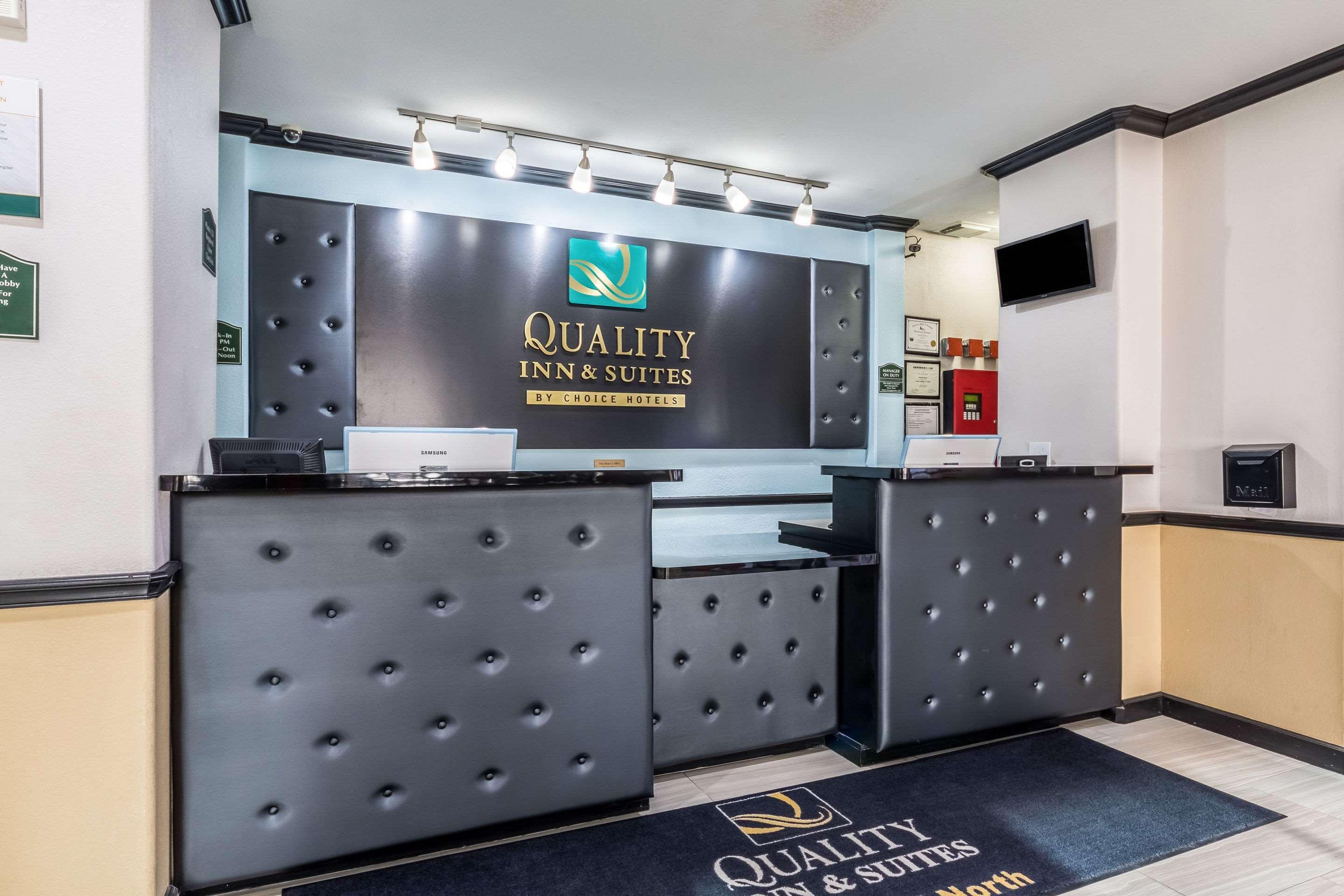 Quality Inn & Suites Seaworld North San Antonio Exteriör bild
