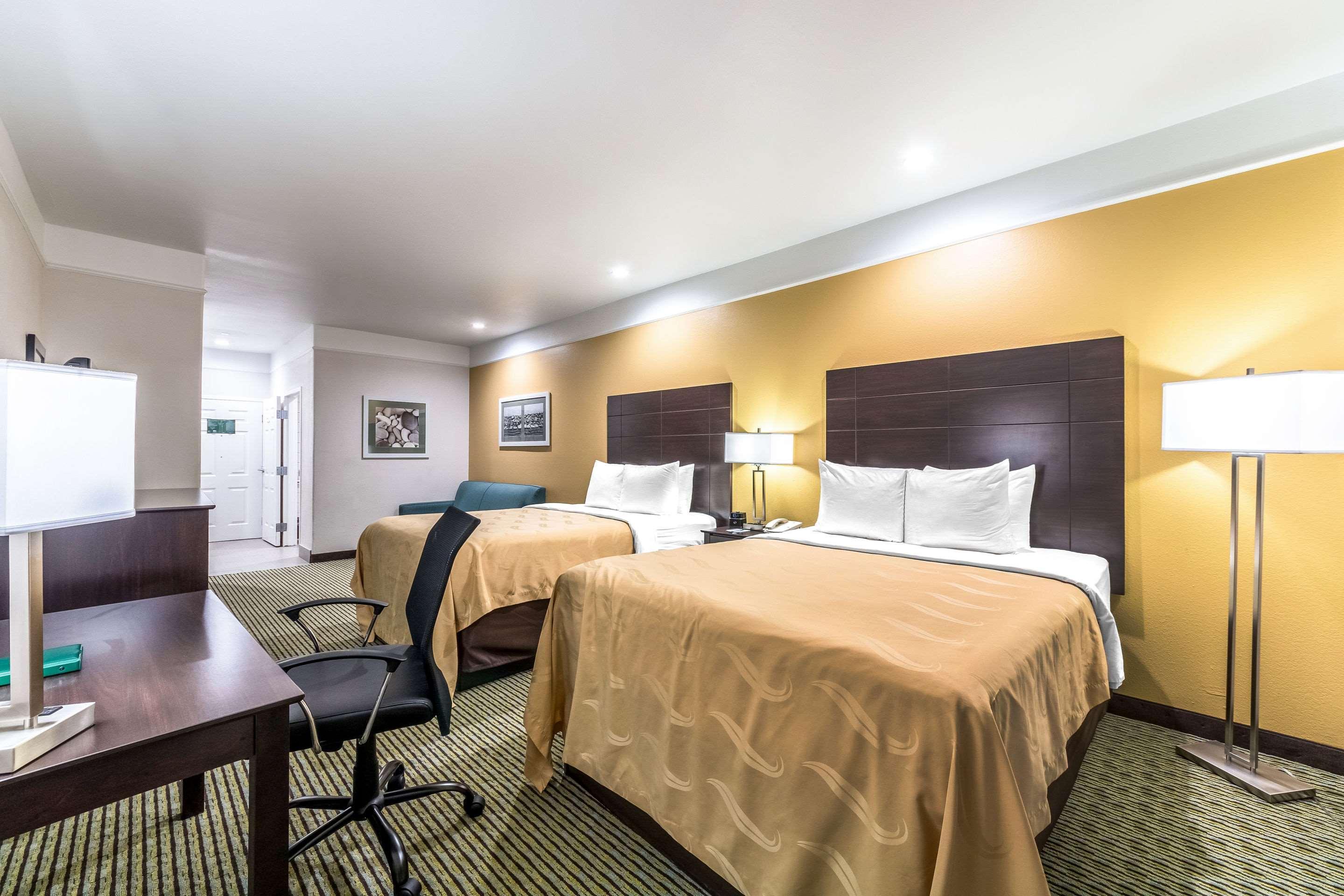 Quality Inn & Suites Seaworld North San Antonio Exteriör bild
