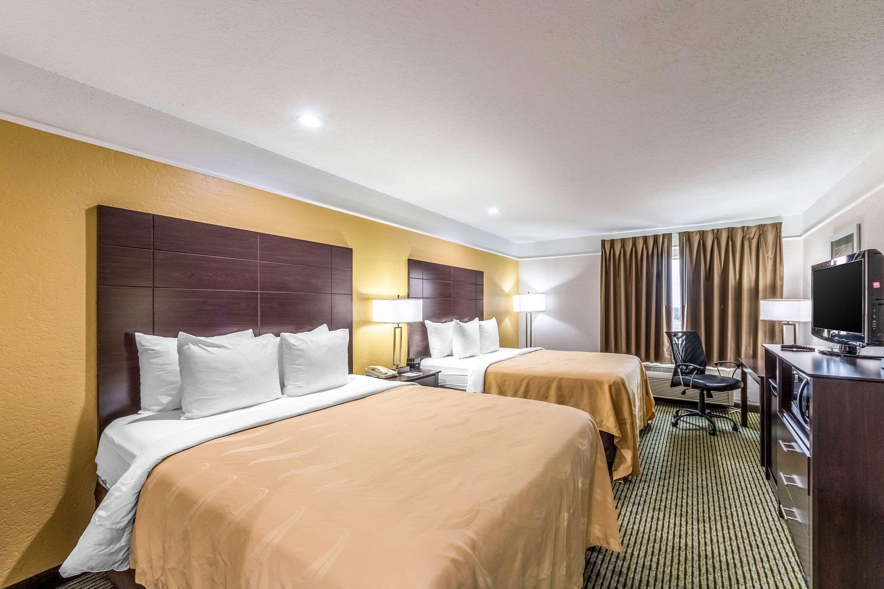 Quality Inn & Suites Seaworld North San Antonio Exteriör bild