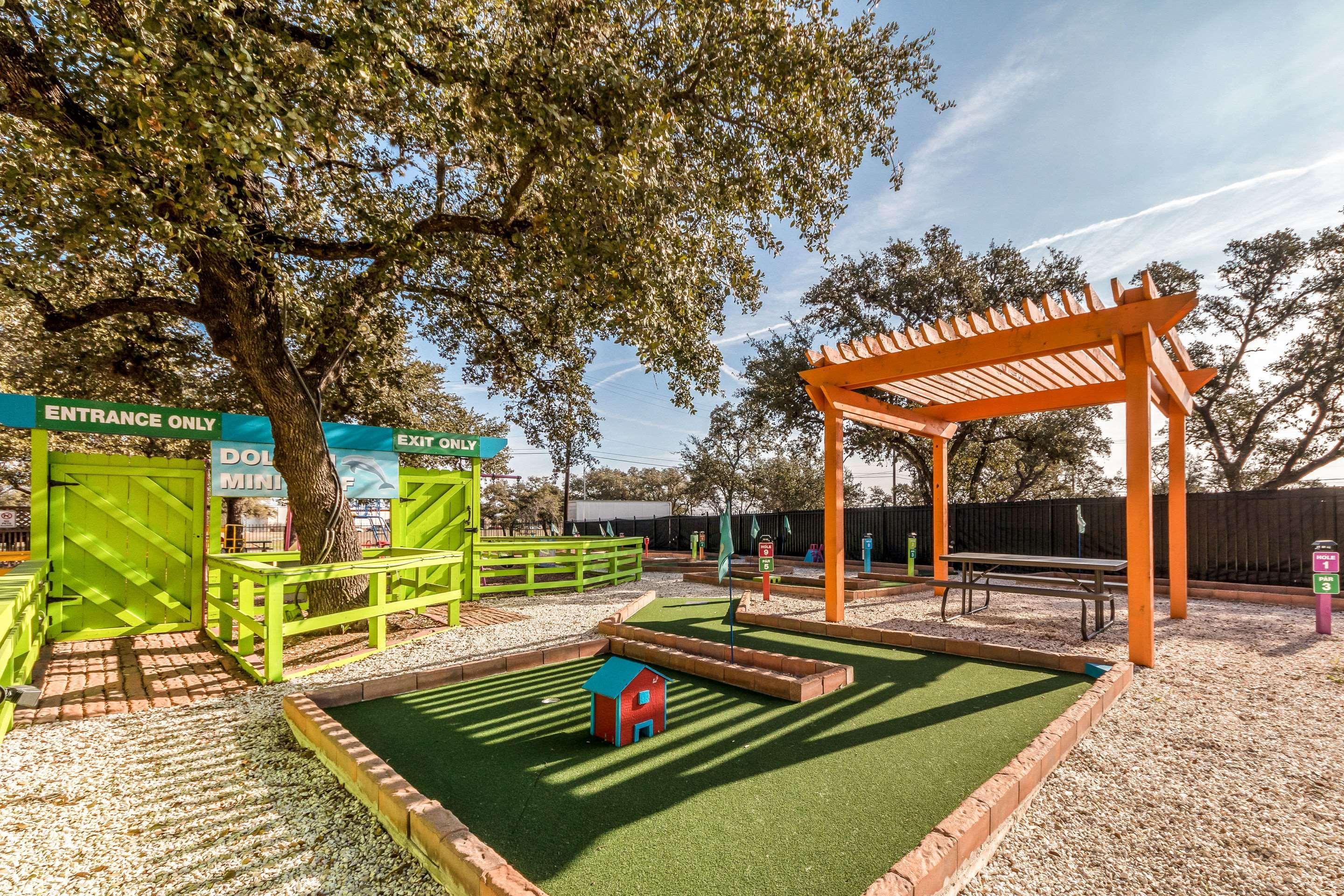 Quality Inn & Suites Seaworld North San Antonio Exteriör bild